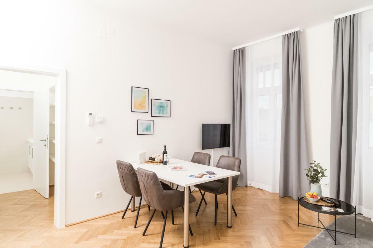 Stadlau Live Apartments Виена Екстериор снимка