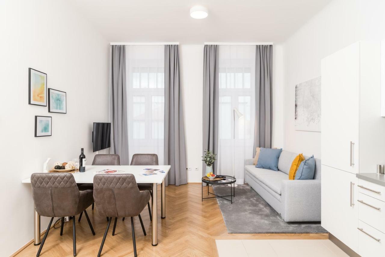 Stadlau Live Apartments Виена Екстериор снимка